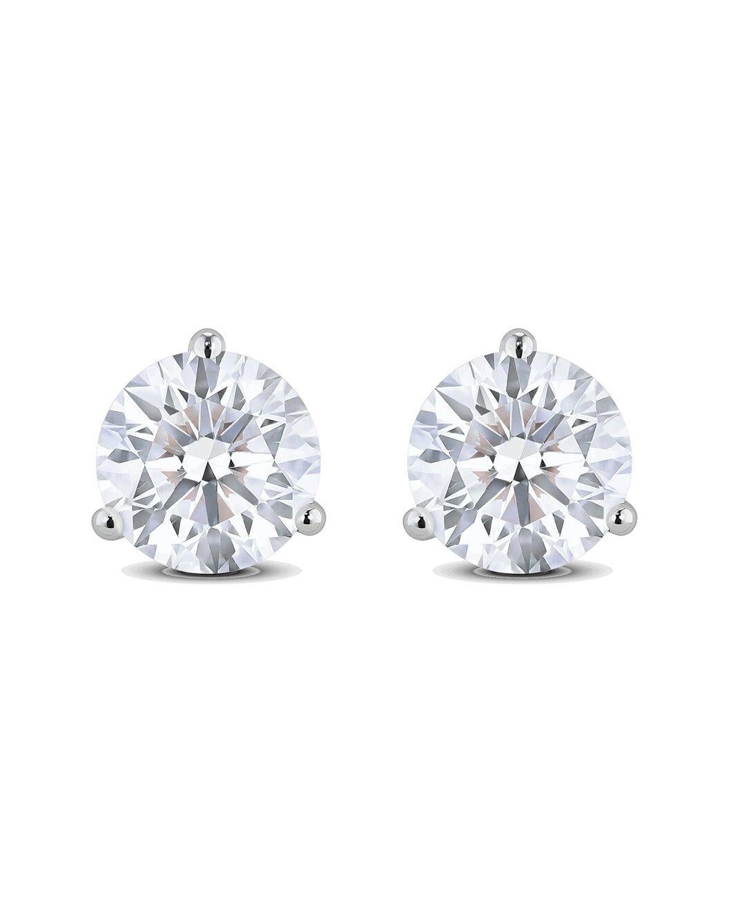 Orecchini con diamanti naturali certificati GIA 4,20 CTW 
-VS1-VS2, H. H. I. 
-Oro bianco 14k
-Supporti a vite 

Numero del rapporto GIA: 2239354113 / 2239354099