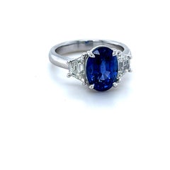 GIA Certified 4.25 Carat Ceylon Sapphire & Diamond Ring in Platinum