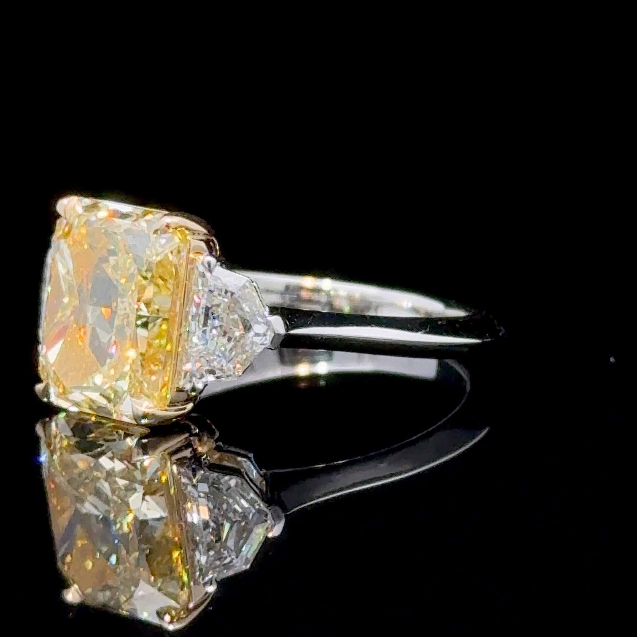Radiant Cut GIA Certified 4.28 Carat Radiant Fancy Yellow Internally Flawless Diamond Ring For Sale
