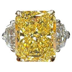 GIA Certified 4.28 Carat Radiant Fancy Yellow Internally Flawless Diamond Ring