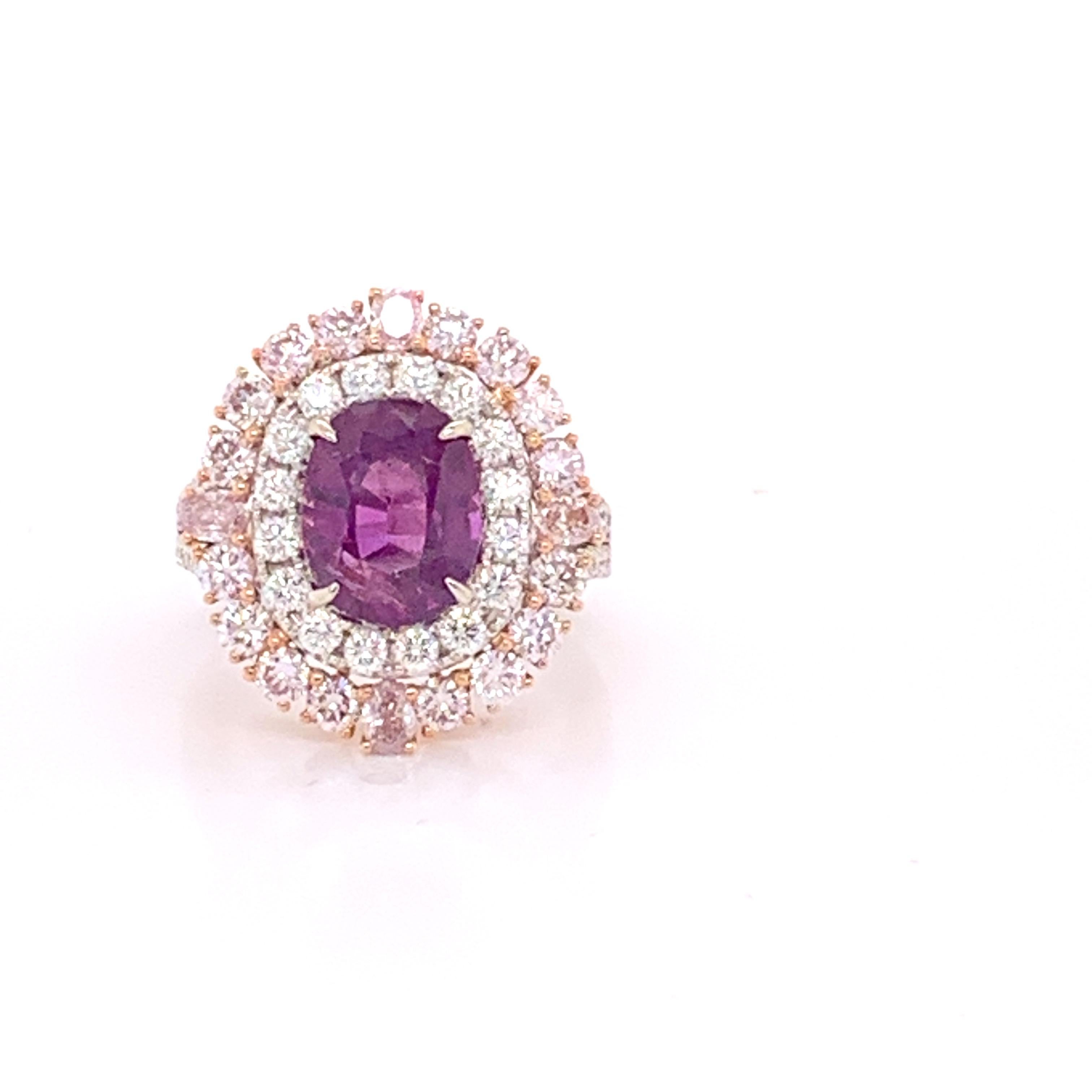 Artisan GIA Certified 4.30 Carat Kashmir Sapphire and Diamond Ring For Sale