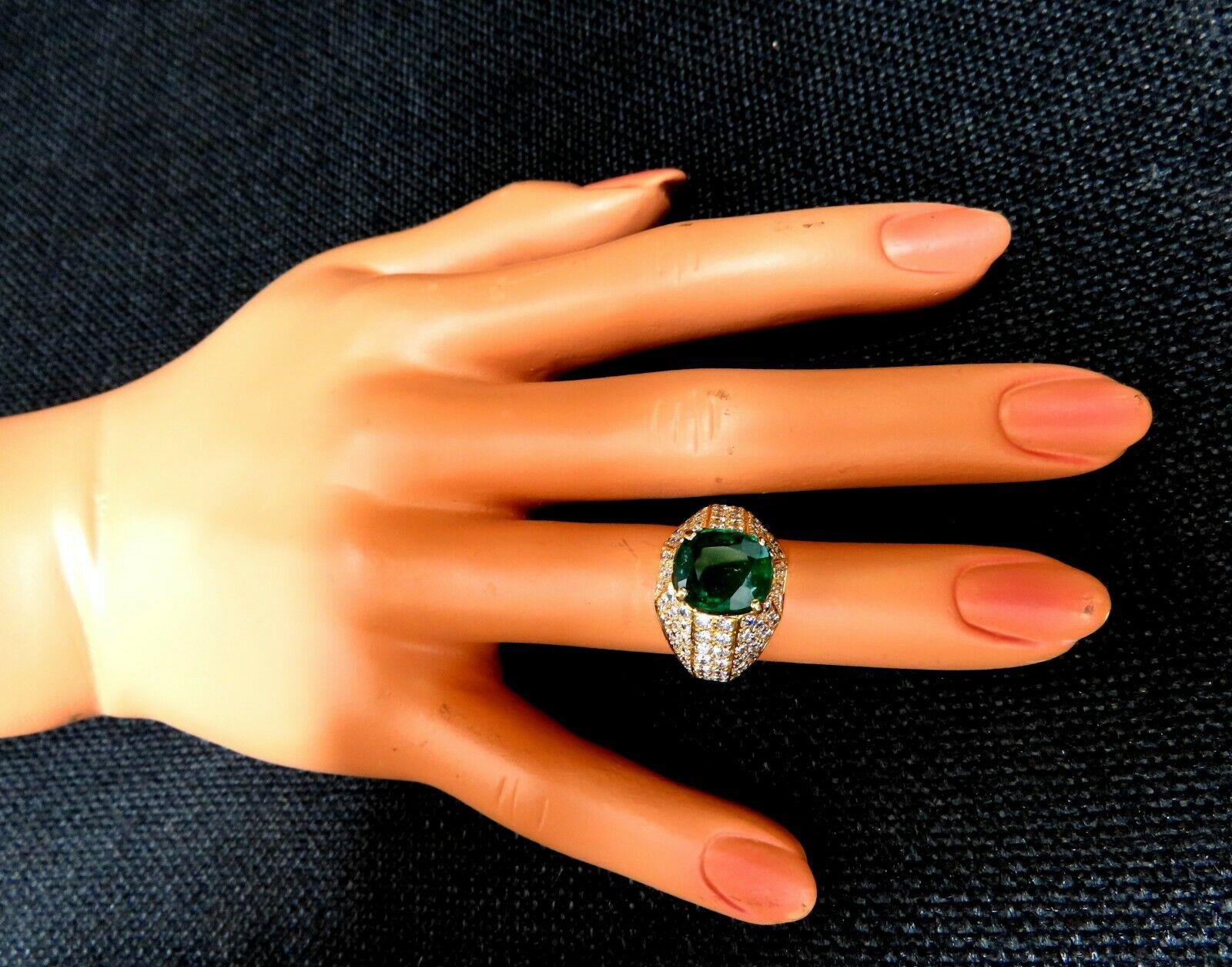 GIA Certified 4.30ct Natural Emerald Diamonds Ring 14kt In New Condition In New York, NY
