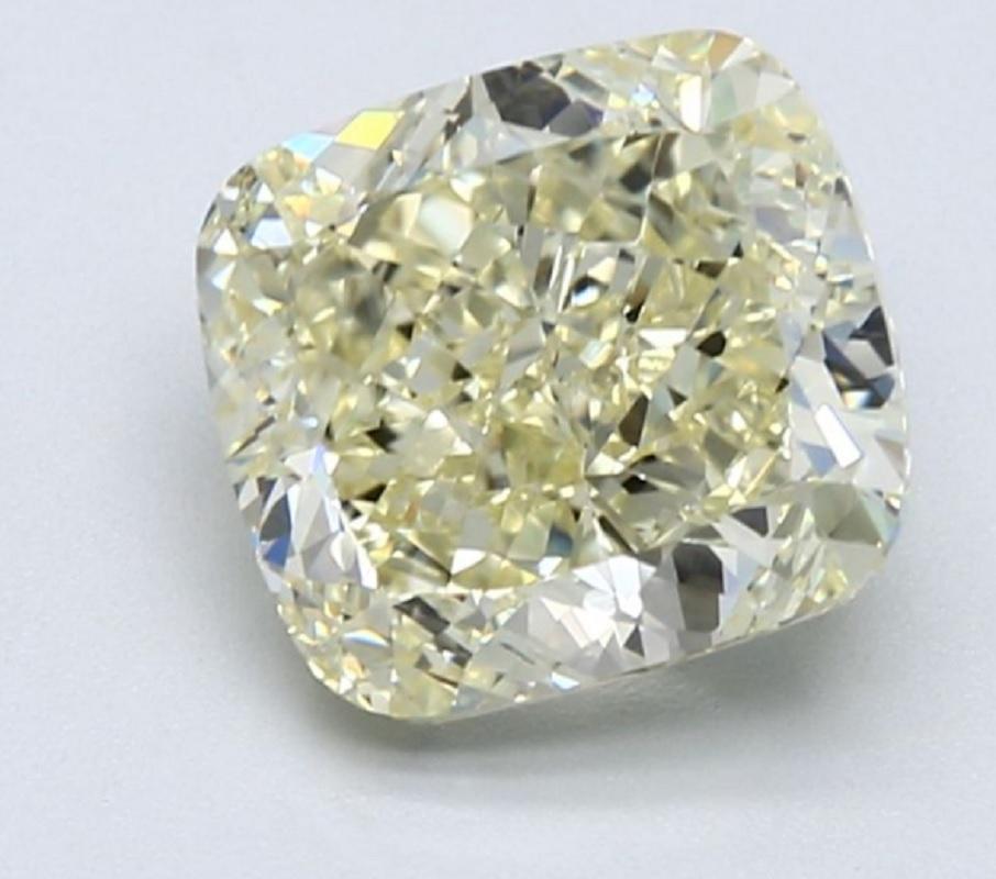 Canary Yellow Diamonds are the most sought-after and valuable type of yellow diamonds. Like the canary bird, these diamonds exhibit a deep, intense yellow hue, as opposed to a dull or light yellow tinge that can be considered a negative in