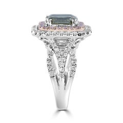 Anillo en racimo de oro blanco de 4,34 quilates de Pink Diamond y diamante blanco, certificado por el GIA