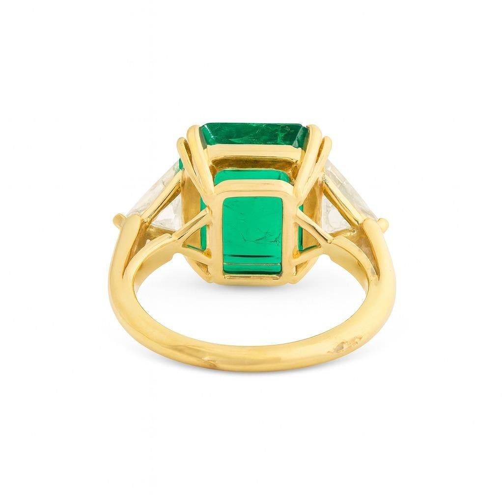 GIA-zertifizierter 4.35 Karat  Kleiner Öl-Smaragd-Diamant-Ring (Zeitgenössisch) im Angebot