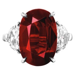 Certifié GIA, 4.35 ct. Bague BURMESE UNHEATED Ruby Diamond Ring