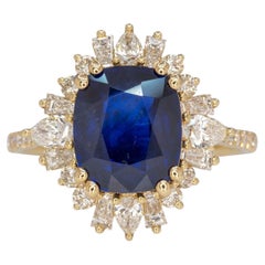 GIA Certified 4.3Ct Ceylon Sapphire Ring with Natural Diamond Accents: 14K Gold