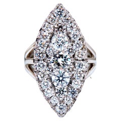 GIA-zertifizierter 4,42 Karat natürlicher runder Diamantring 18kt Marquise Cluster Glam