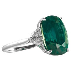 GIA Certified 4.44 Carat Insignificant No Oil Emerald and Diamond Platinum Ring