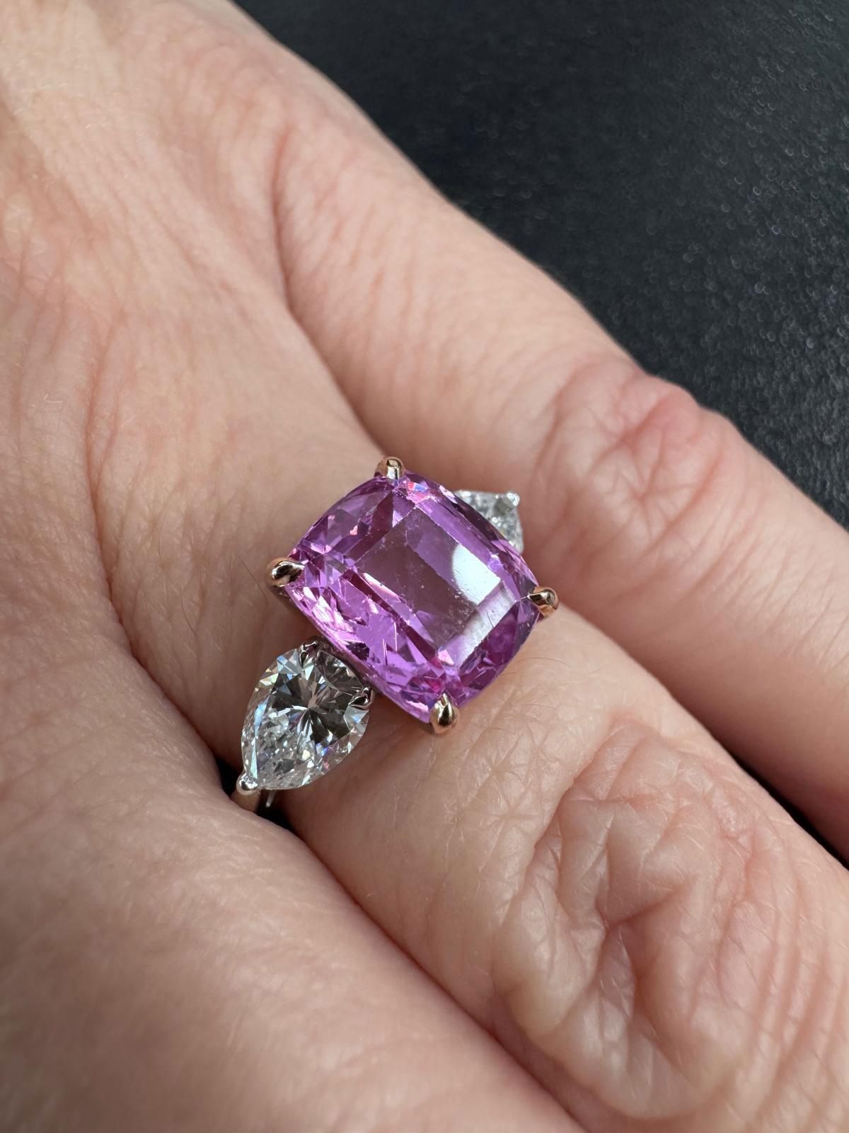 GIA Certified 4.45 Carat Pink Sapphire and Diamond Ring In New Condition For Sale In West Palm Beach, FL