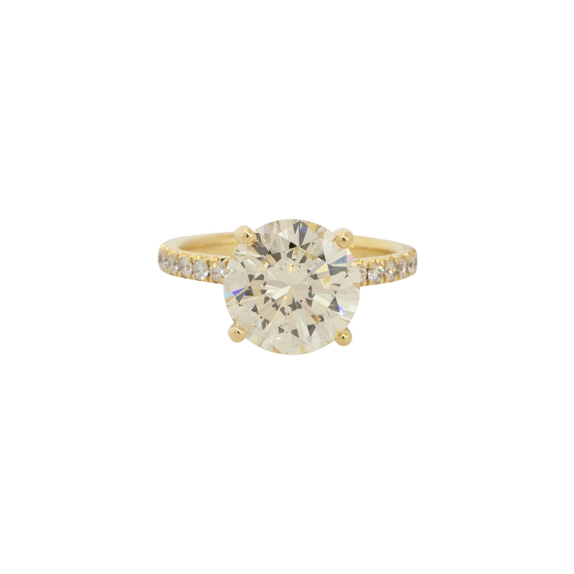 Women's GIA Certified 4.47 Carat Round Diamond Halo Engagement Ring 18 Karat in Stock For Sale
