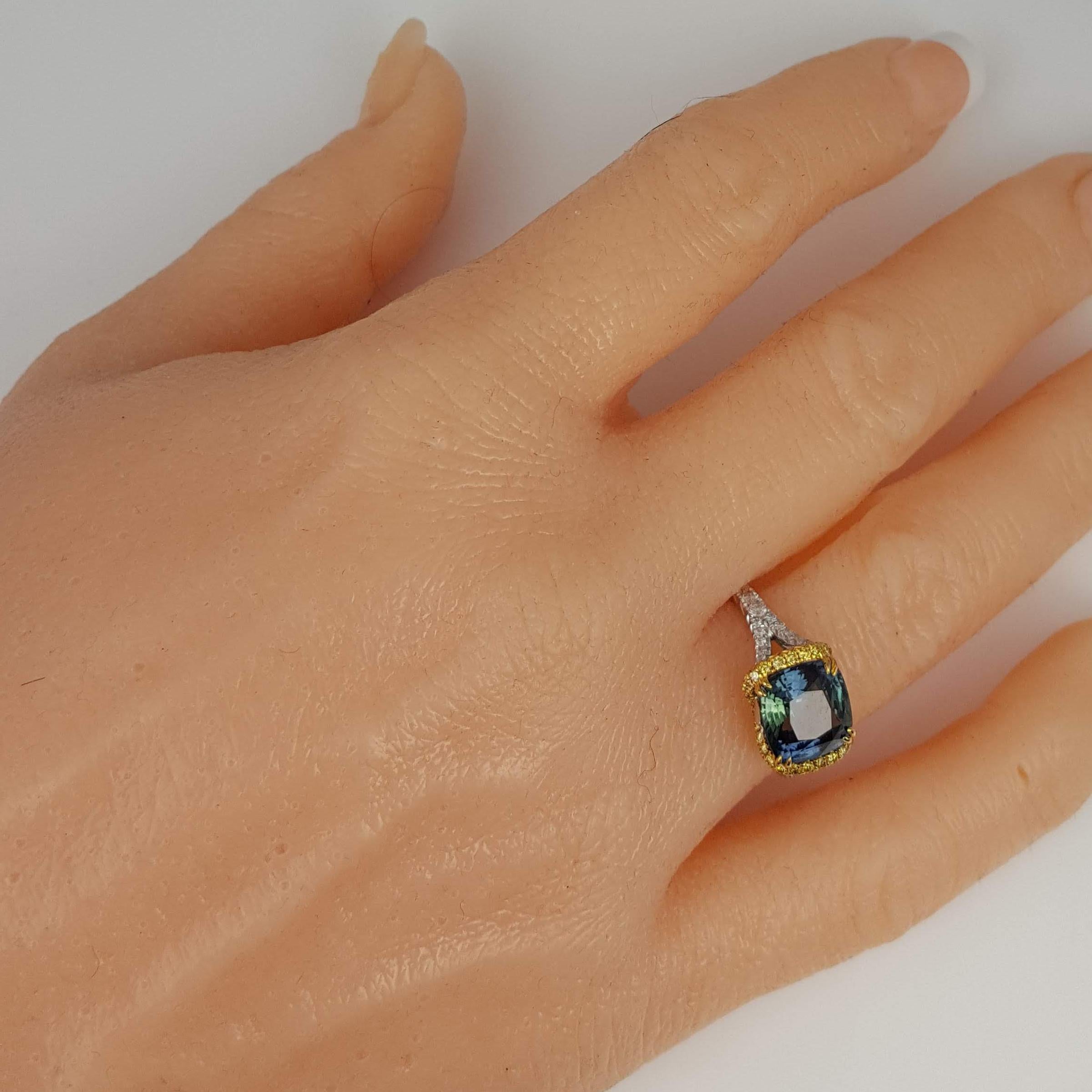 GIA Certified 4.50 Carat Cushion Cut Forest Green Sapphire Ring in 18W/Y ref1216 For Sale 2