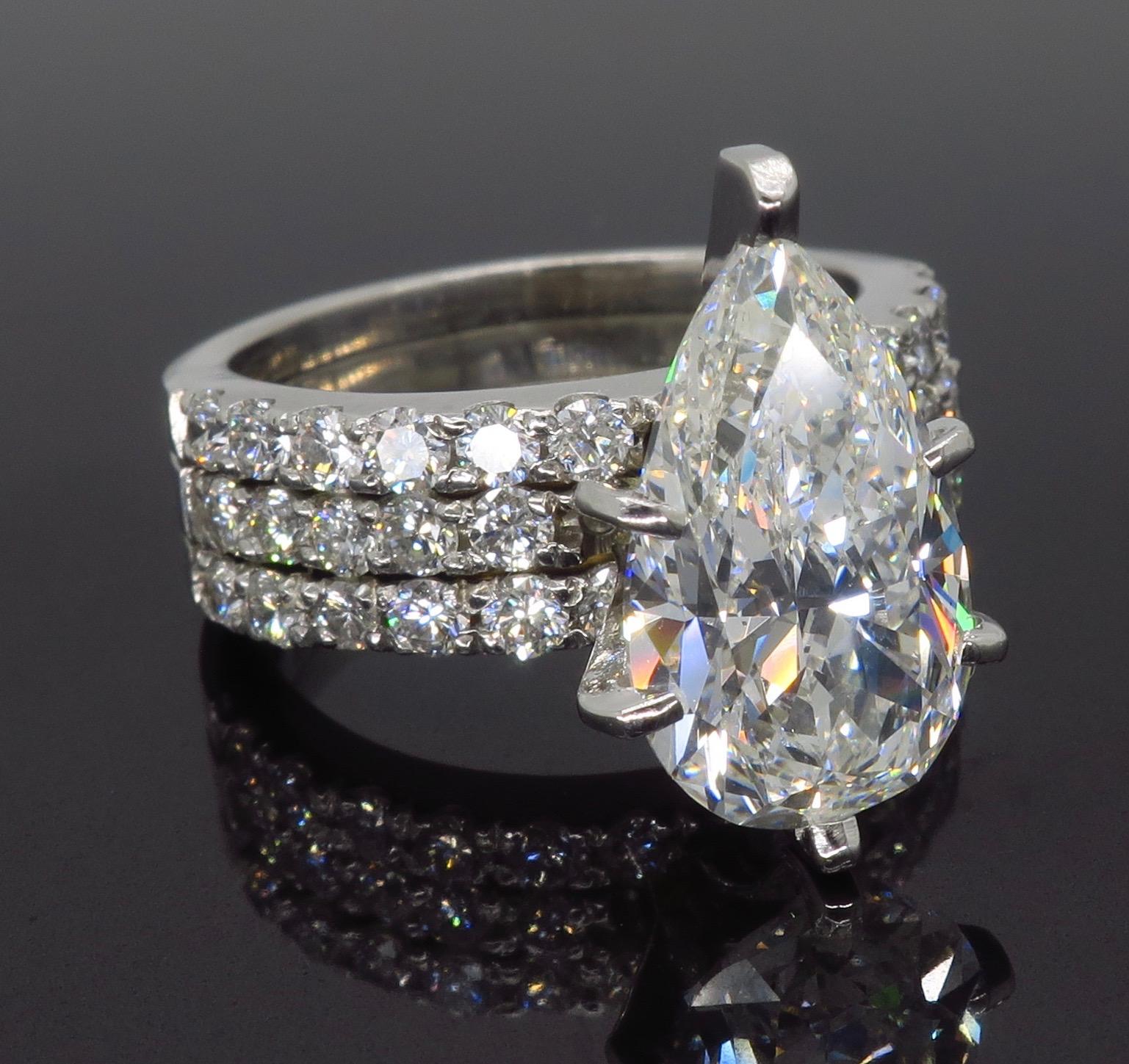Women's or Men's GIA Certified 4.55 Carat Diamond Engagement Ring