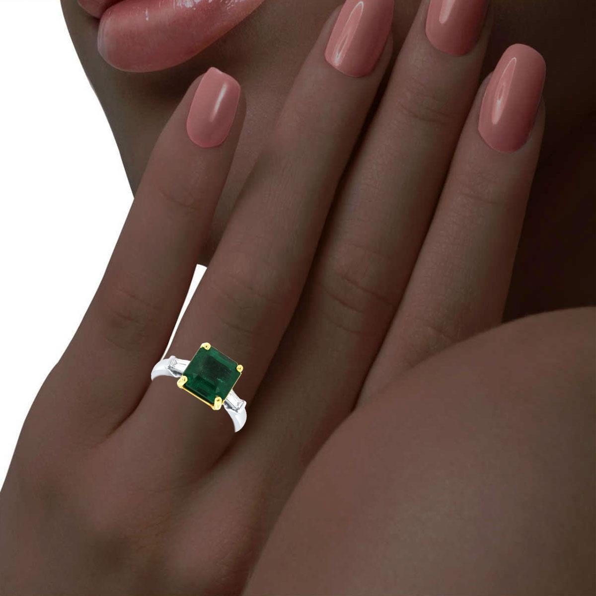 GIA Certified 4.55 Carat Green Emerald & Baguette Diamond Platinum & Yellow Ring For Sale 1