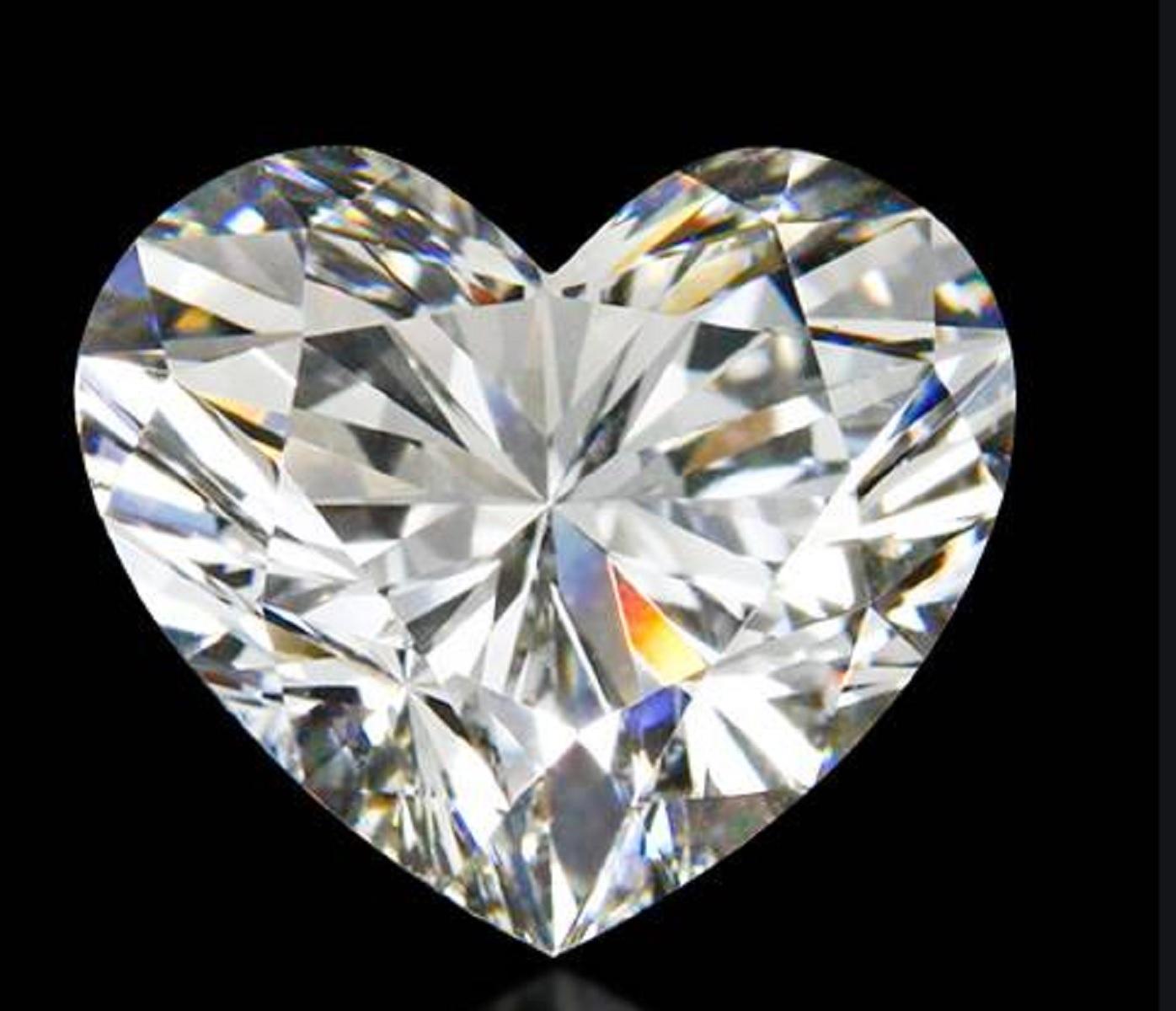 Modern GIA Certified 3.75 Carat Heart Shape Diamond 18 Carats Gold Necklace 