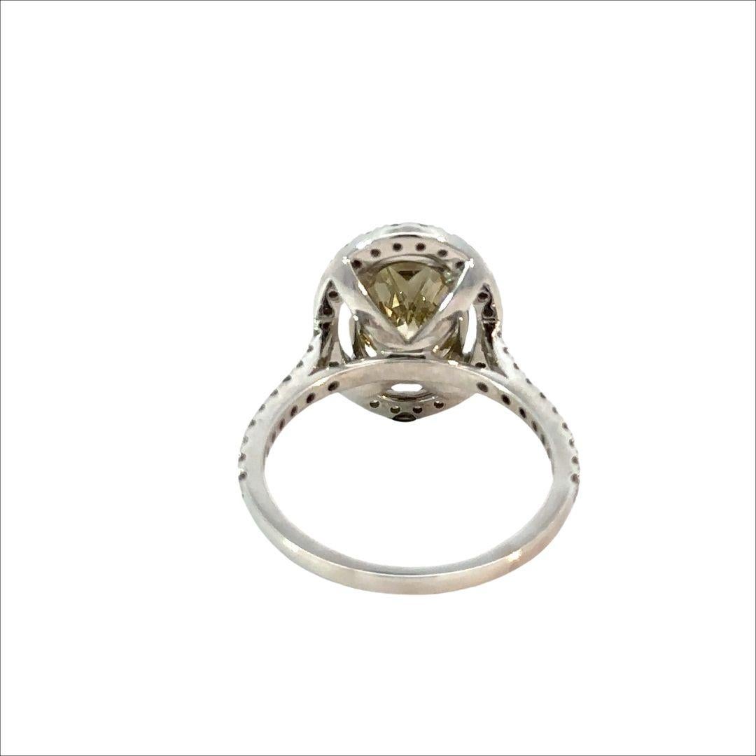 GIA Certified 4.56 Carat Brownish Greenish Yellow Oval Brilliant Diamond Ring In New Condition For Sale In London, GB