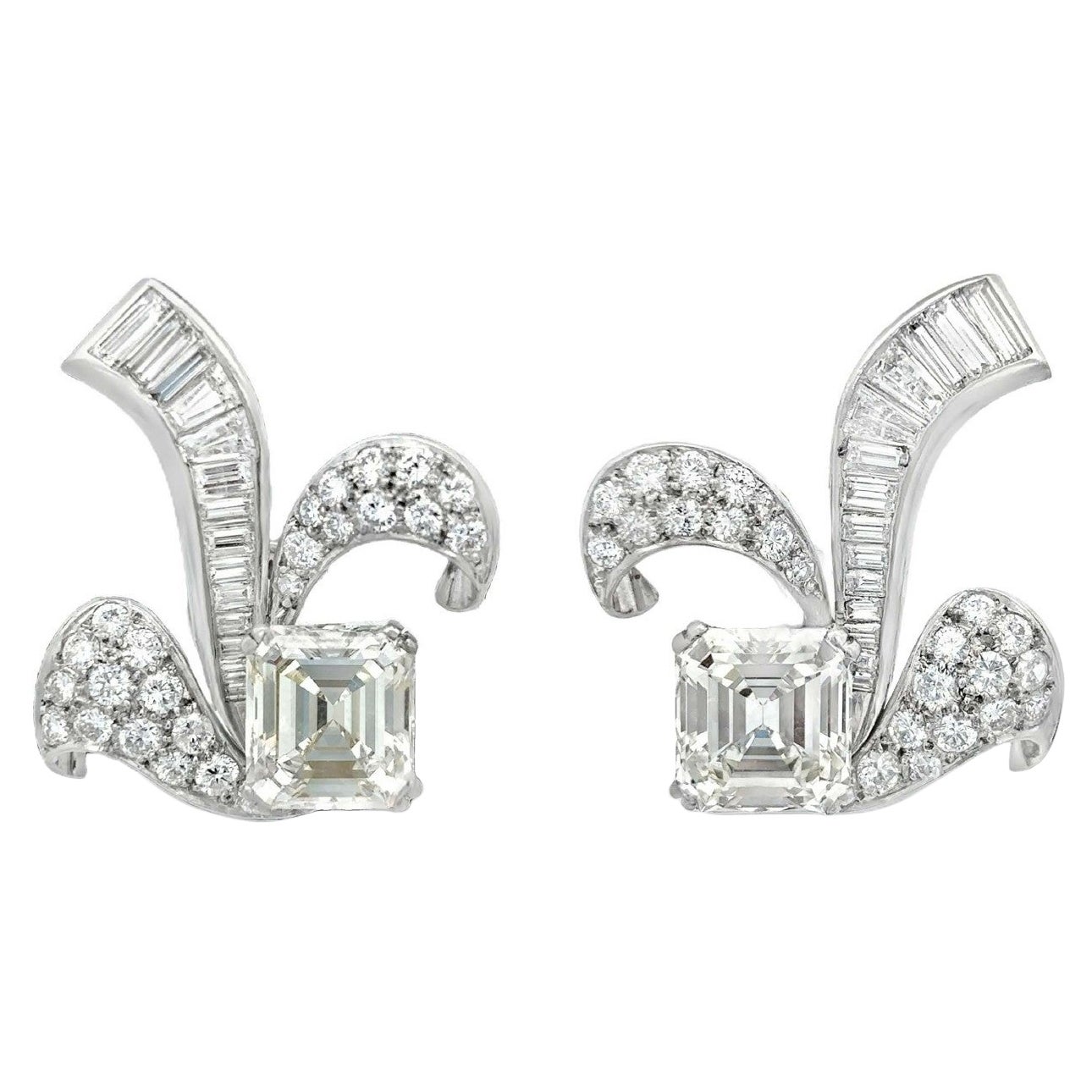 GIA-zertifizierte Diamantohrringe mit 4,58 und 5,05 Karat im Angebot