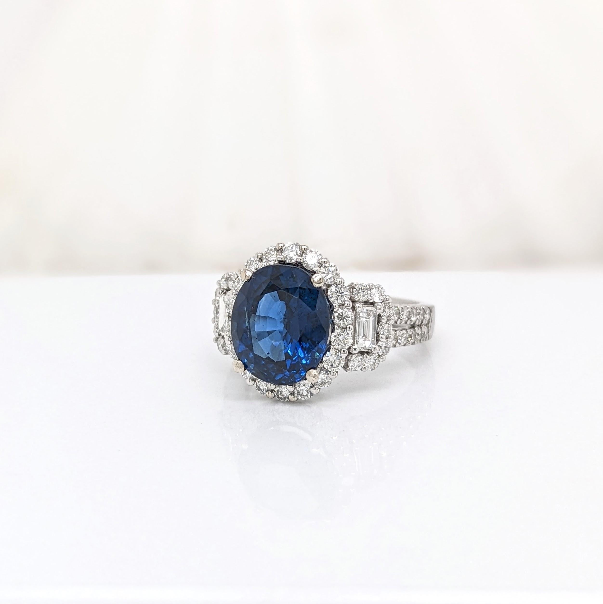 Anillo de zafiro azul certificado por el GIA de 4,5 ct con diamantes extraídos de la tierra en oro macizo de 14 quilates Corte oval en venta