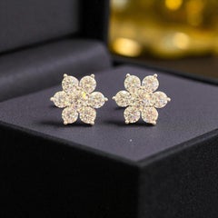 GIA Certified 4.60 Carats F/VS1 Round Brilliant Diamonds Floral Earring 18K Gold