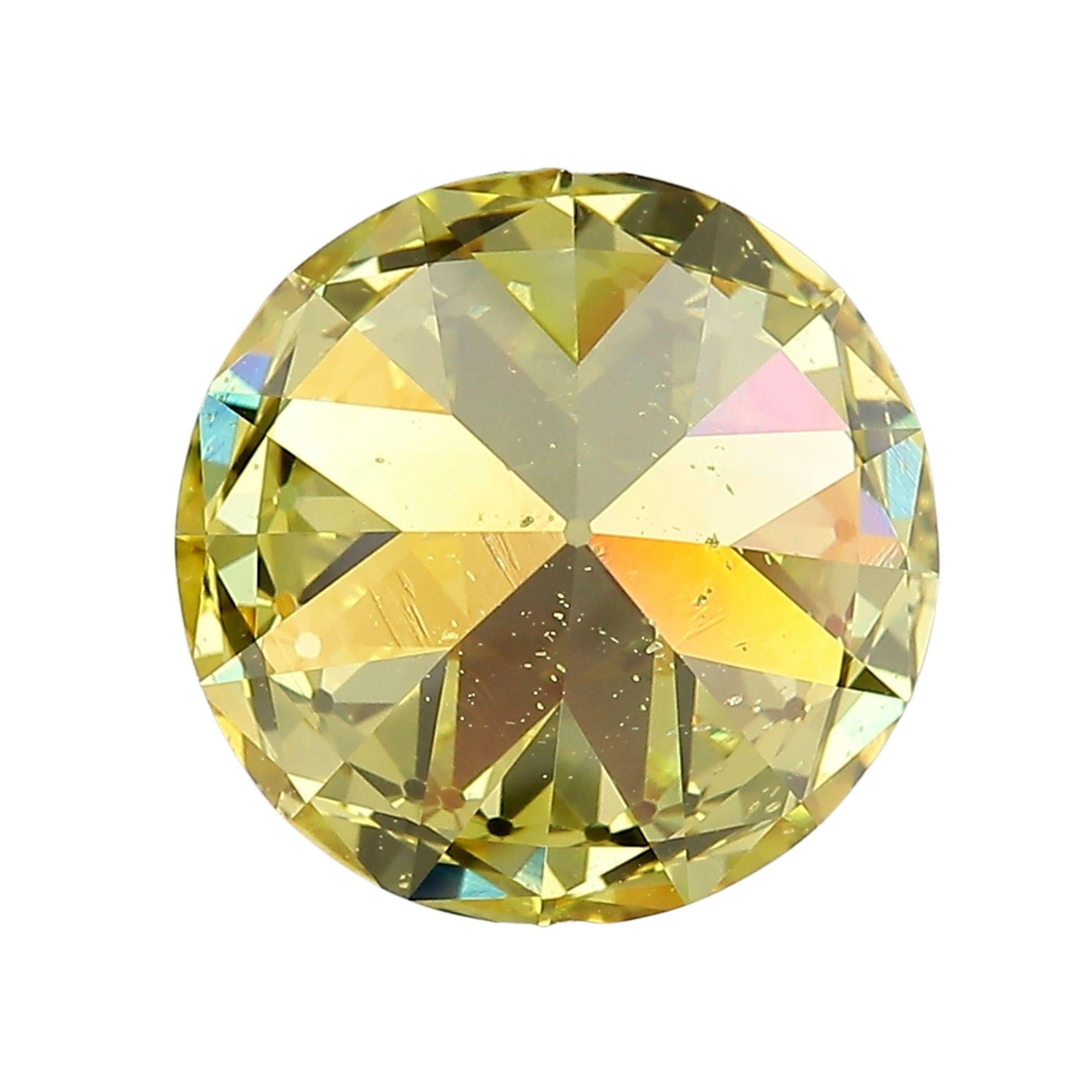 Taille vieille Europe Diamant libre certifié GIA de 4,65 carats de couleur jaune foncé SI1 Old Euro Cut en vente