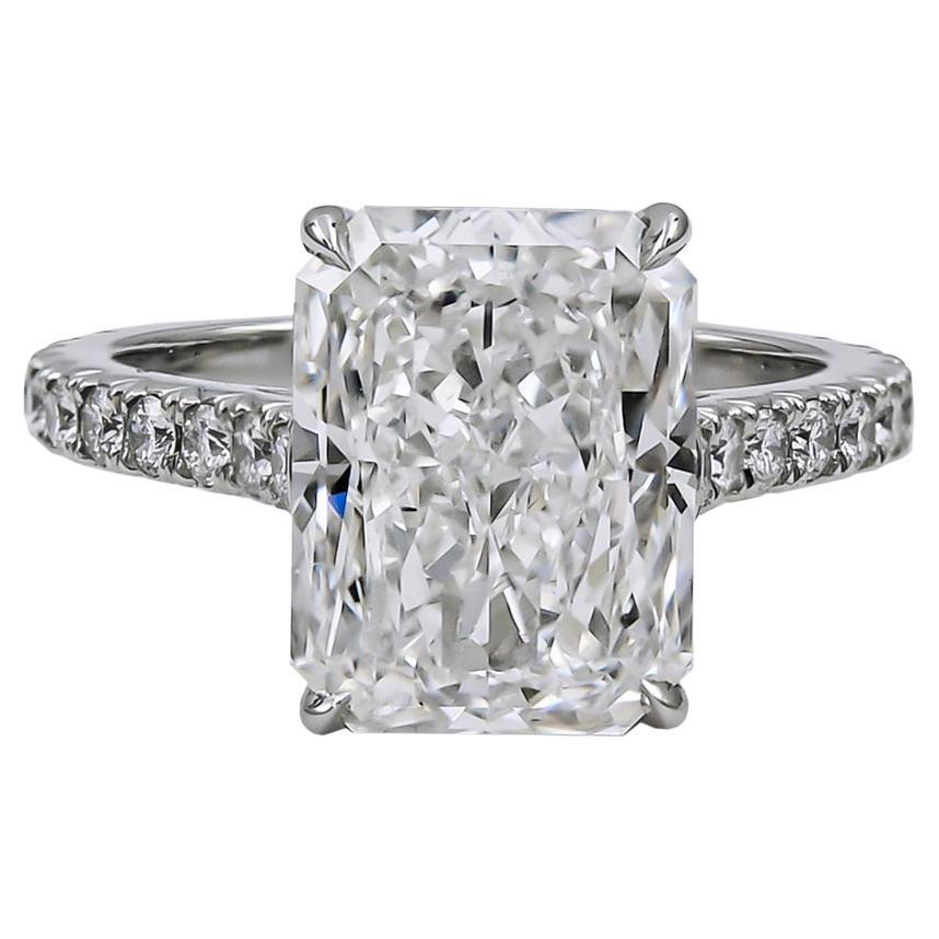 GIA Certified 4.67 Carat Radiant Cut Diamond Engagement Ring For Sale