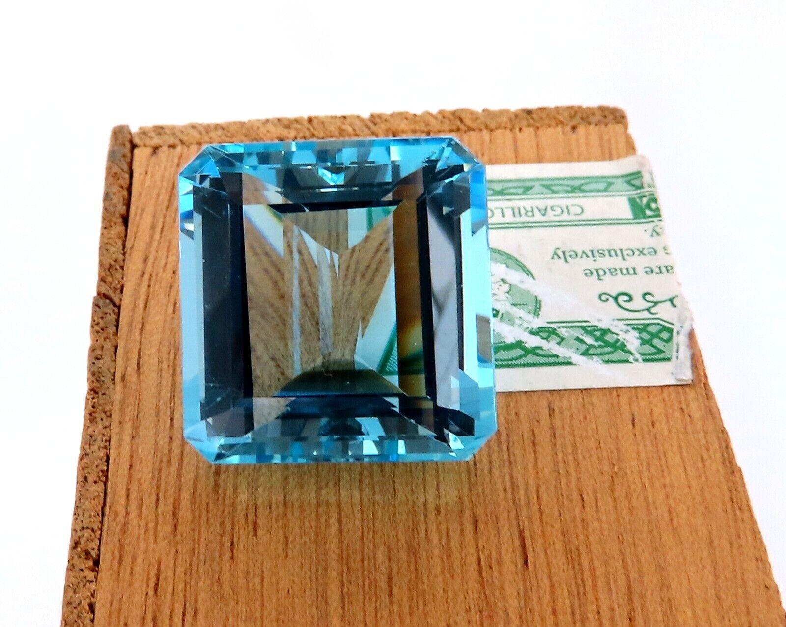 GIA Certified 46.87ct Natural Blue Emerald Cut Aquamarine Magnificent In New Condition For Sale In New York, NY