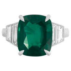 Anello di diamanti trapezoidali con smeraldo minore da 4,73 carati certificato GIA