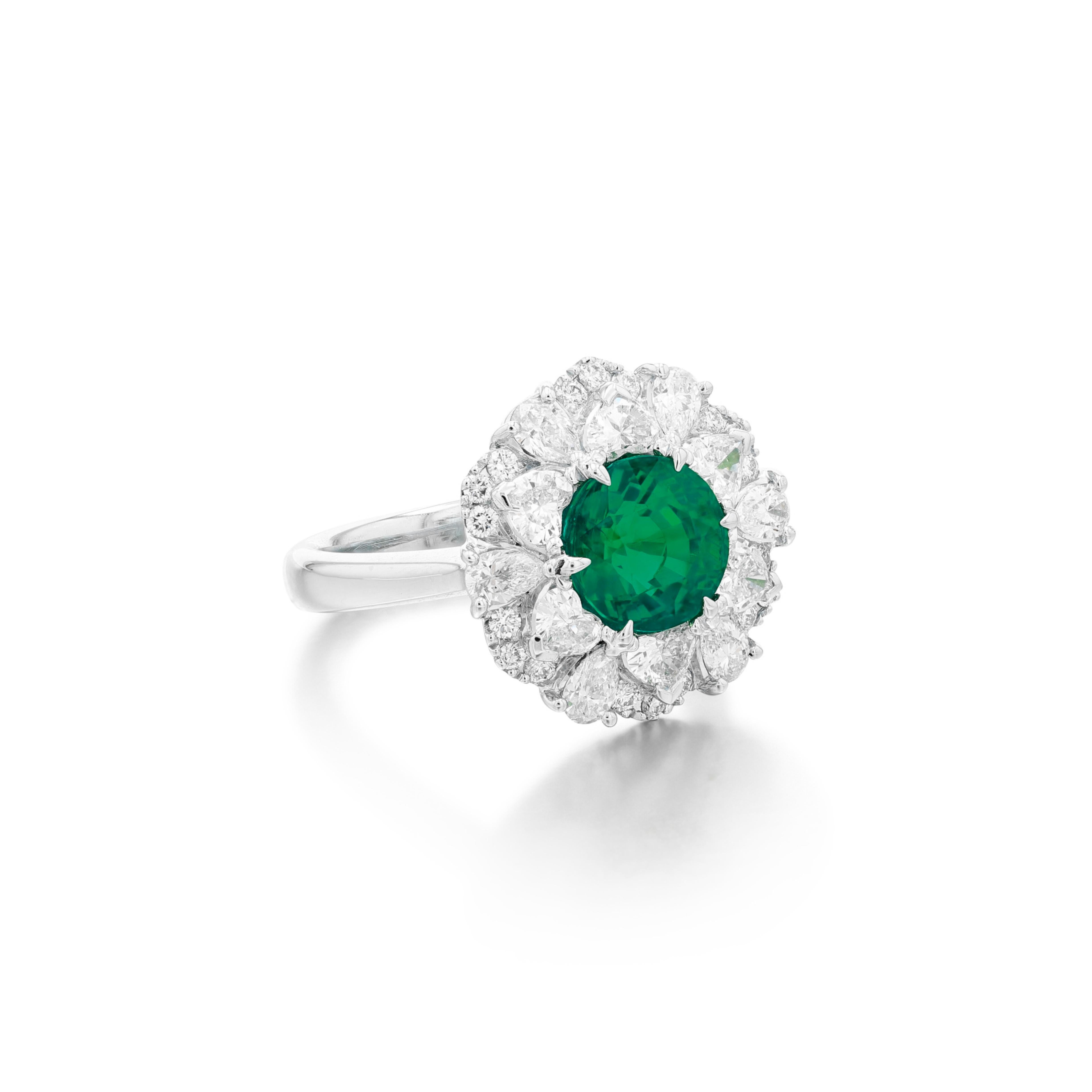 Contemporary GIA Certified 4.74 Ct. VIVID GREEN Insignificant Oil Emerald Diamond Ring For Sale