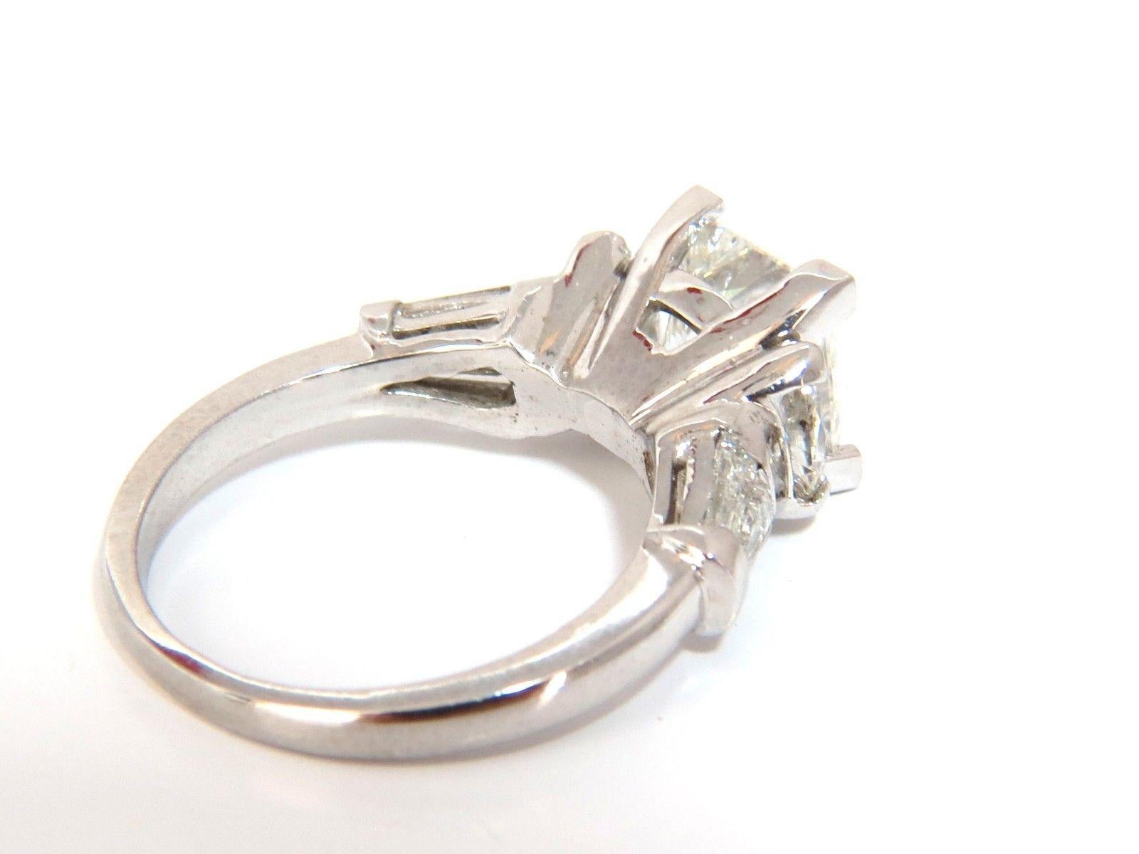 GIA Certified 4.77 Carat Princess Cut Diamonds Ring G/SI-1 Platinum Classic In New Condition For Sale In New York, NY