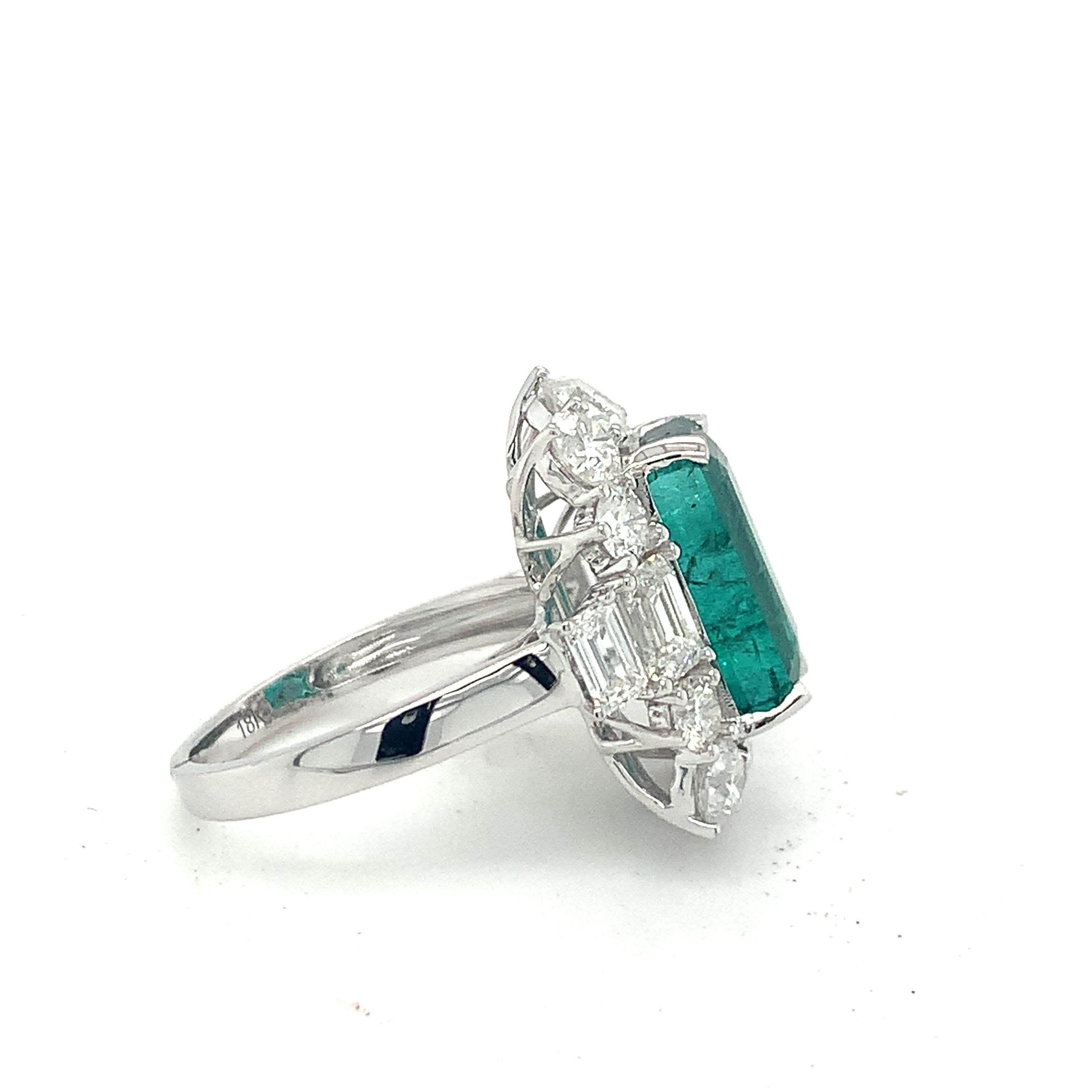 GIA Certified 4.80 Carat Emerald Diamond Cocktail Ring For Sale 5