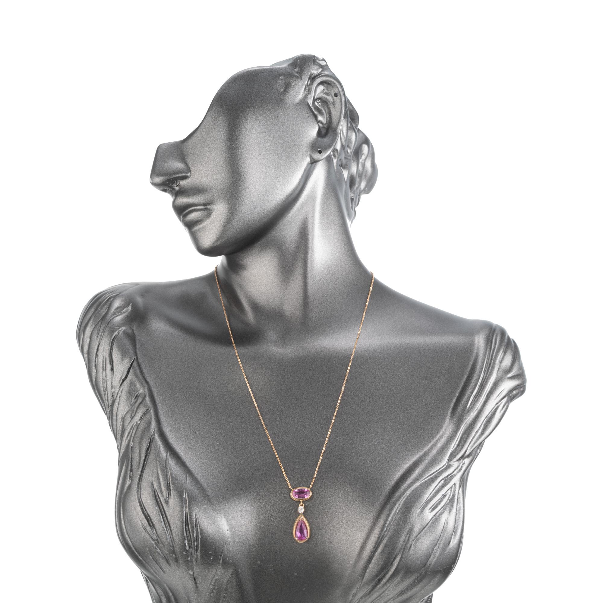Collana con ciondolo in oro rosa con diamante e zaffiro rosa da 4,85 carati certificato GIA in vendita 1