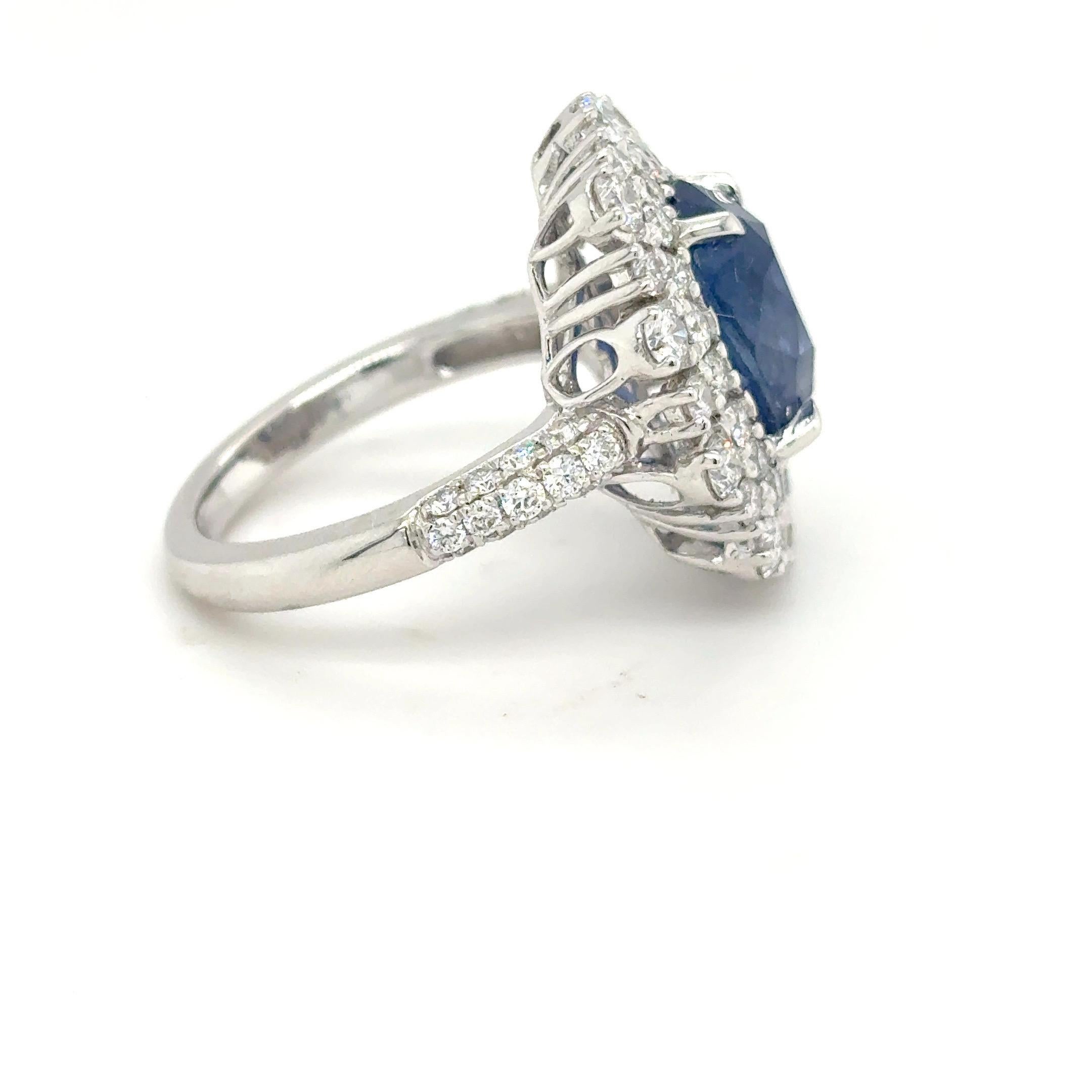 Bague diamant saphir de Ceylan taille ovale de 4,86 carats certifiée GIA en vente 8