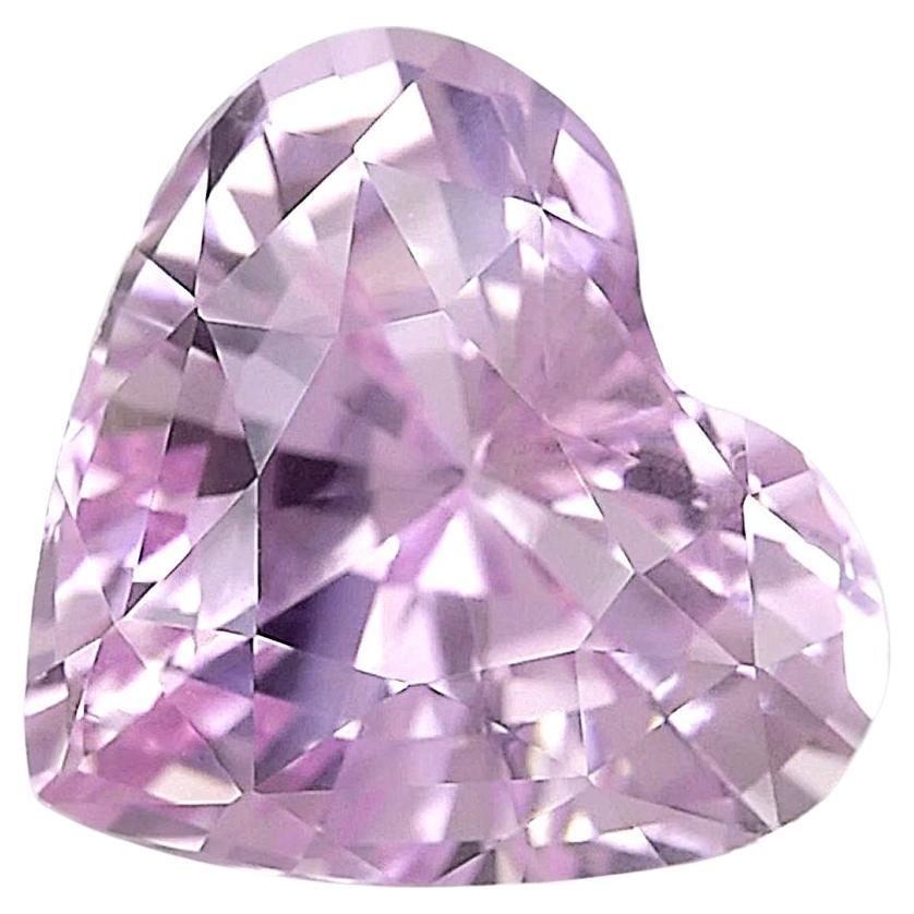Natural Unheated Pinkish Purple Sapphire Gemstone 4.88 carats with GIA Report For Sale