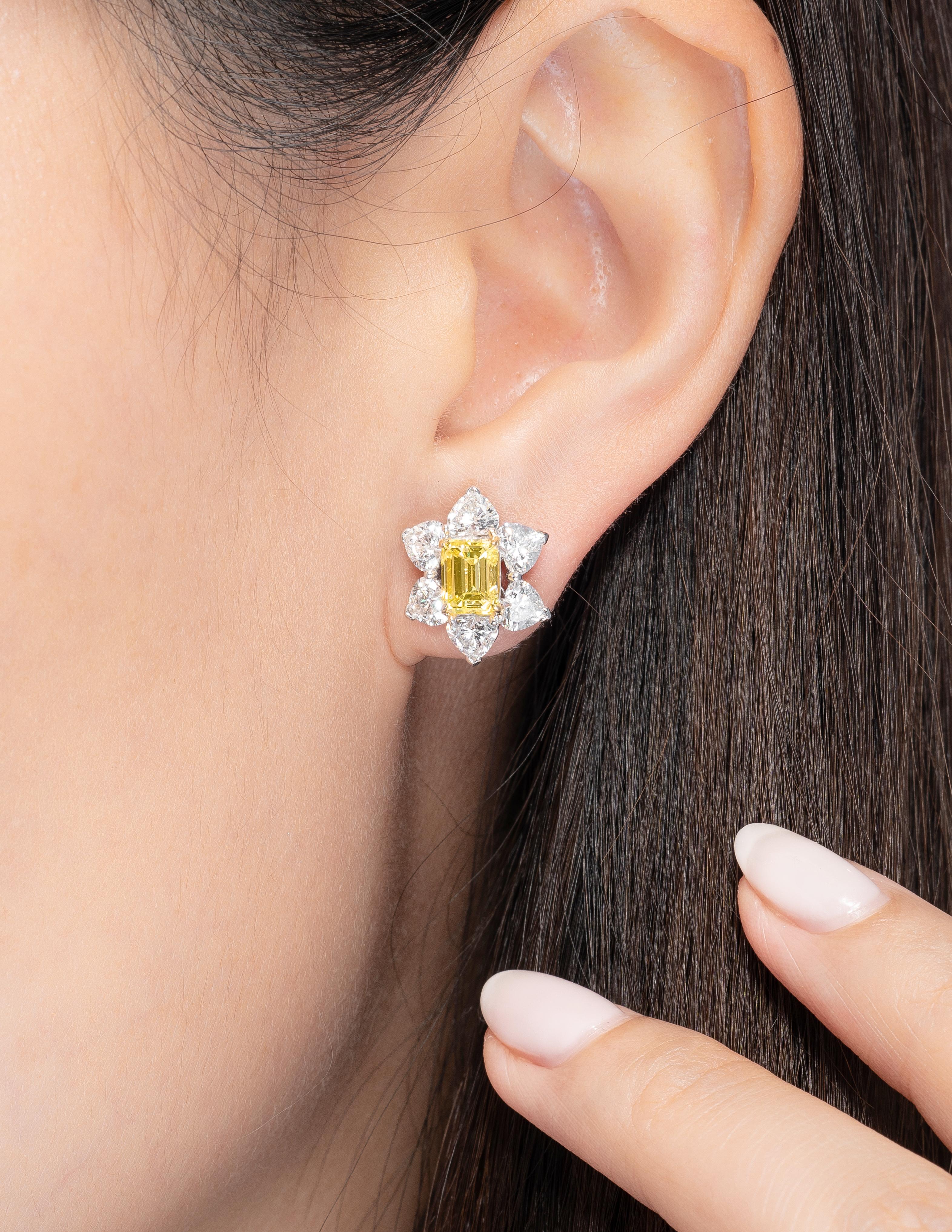 This item is available for custom order only. 

Vihari Jewels floral earrings featuring a 1.06 carat Fancy Light Yellow emerald shape diamond with a VS1 clarity (GIA Certificate #6204330542) and a 1.06 carat Fancy Yellow emerald shape diamond with a
