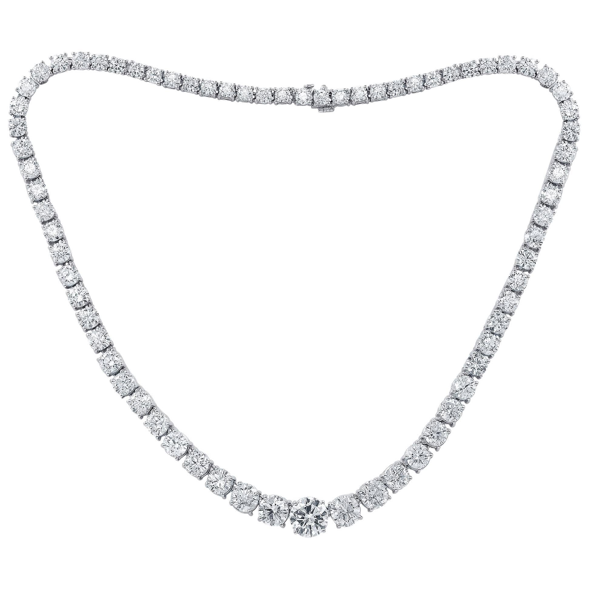 Collana Tennis con diamanti certificati GIA da 49.00 carati in vendita