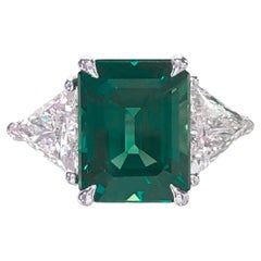 GIA-zertifizierter 4,98 Karat grüner Smaragd-Diamantring
