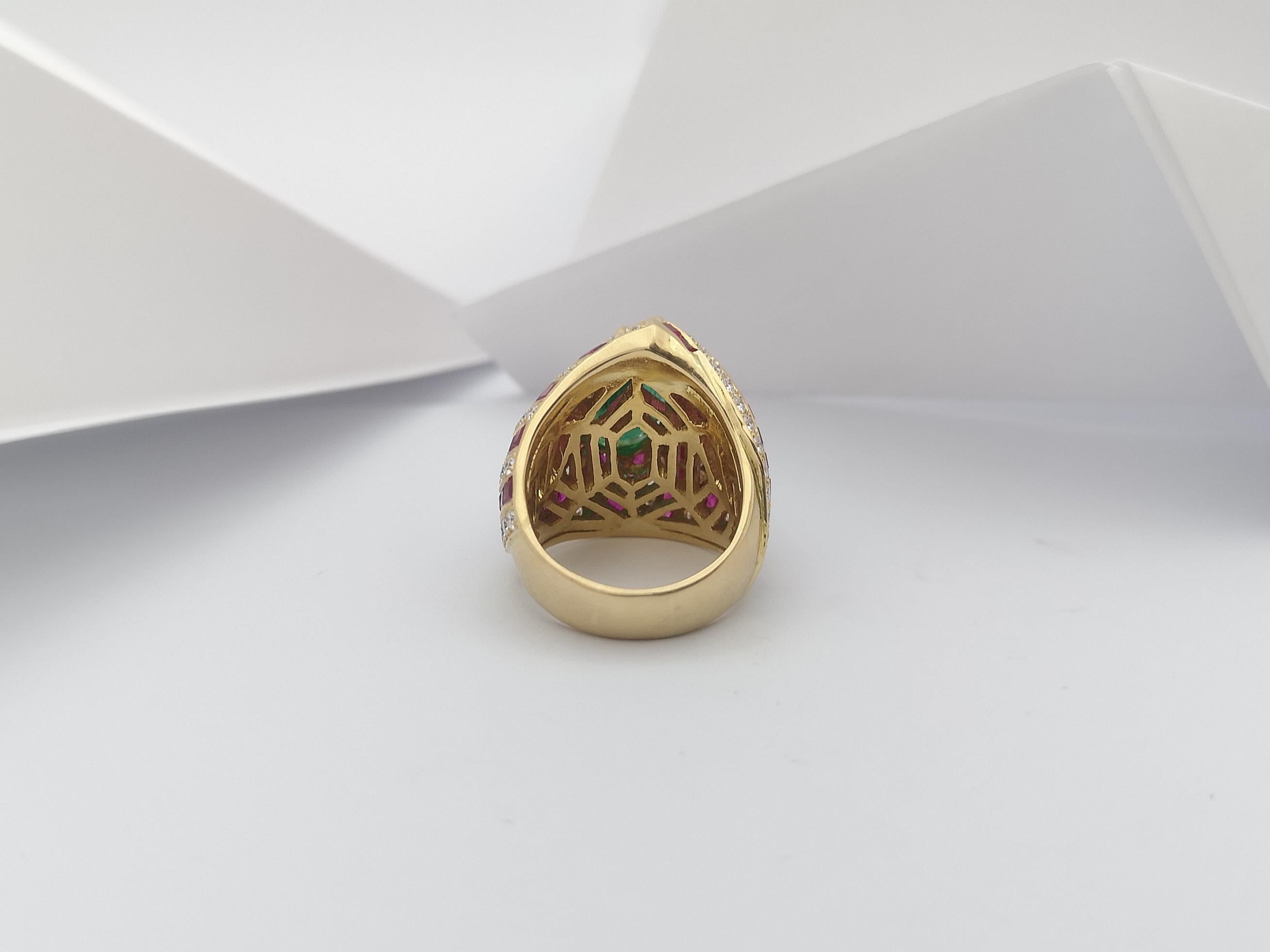 GIA-zertifizierter 4 Karat Smaragd-, Rubin- und Diamantring in 18 Karat Goldfassung im Angebot 10