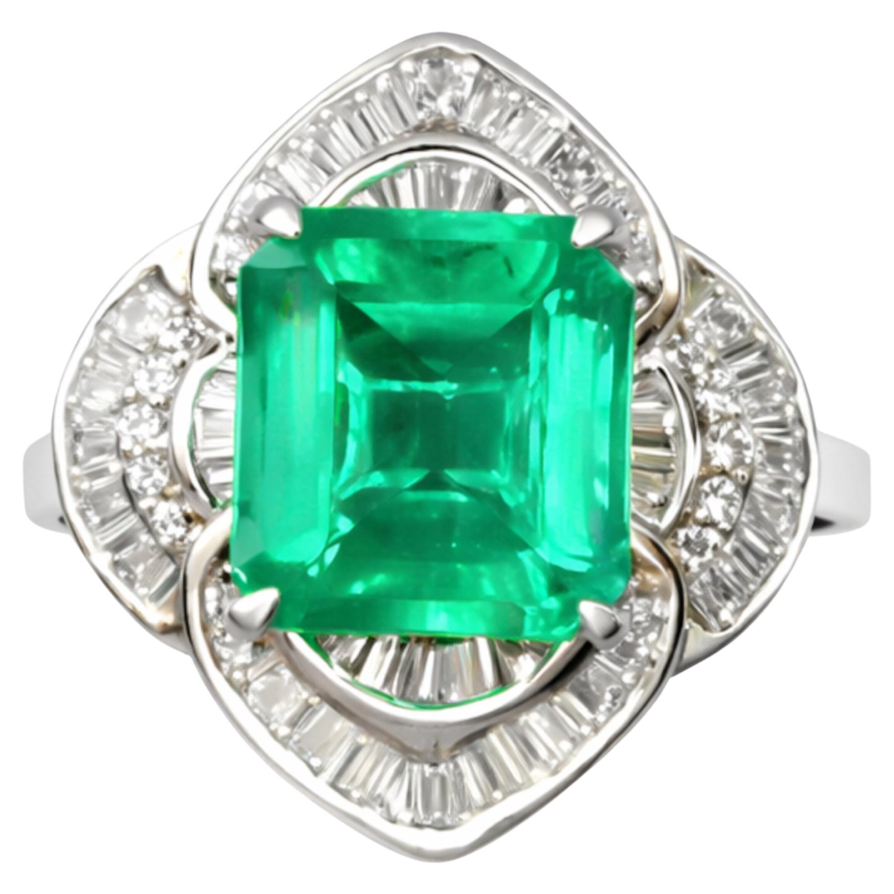 Bague en platine avec émeraude colombienne de 5 carats certifiée par le GIA