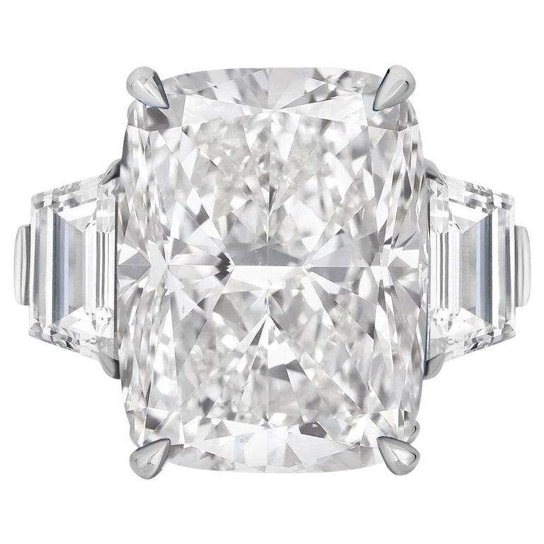 Contemporary GIA Certified 5 Carat Cushion Diamond Ring TYPE IIA Golconda Type For Sale