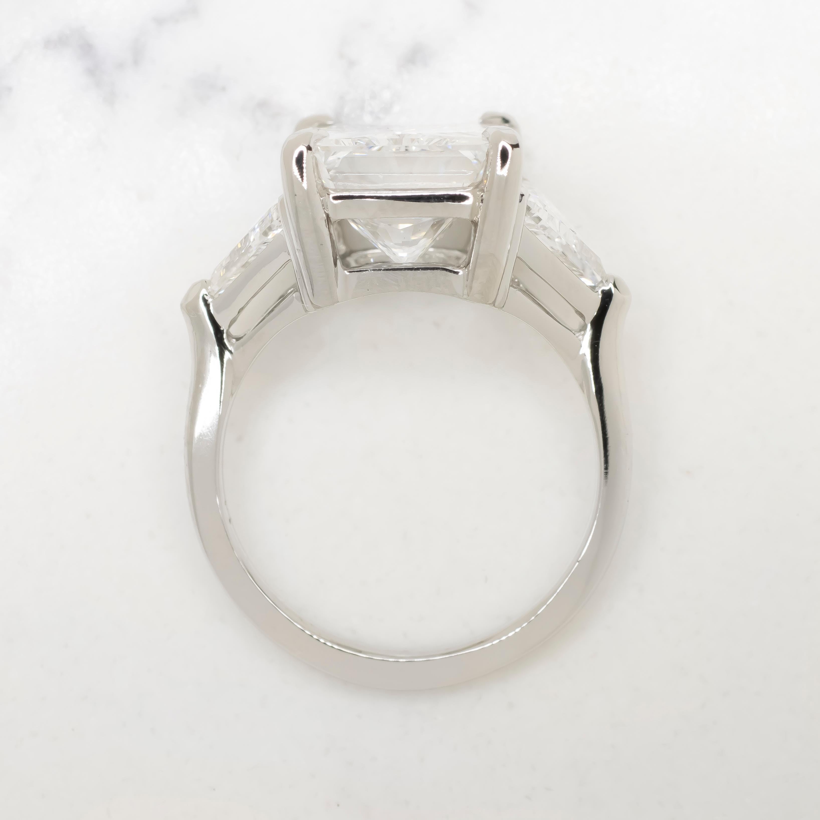 Bague sans défaut en diamant taille radiant de 5 carats de couleur D certifié GIA Pour femmes en vente