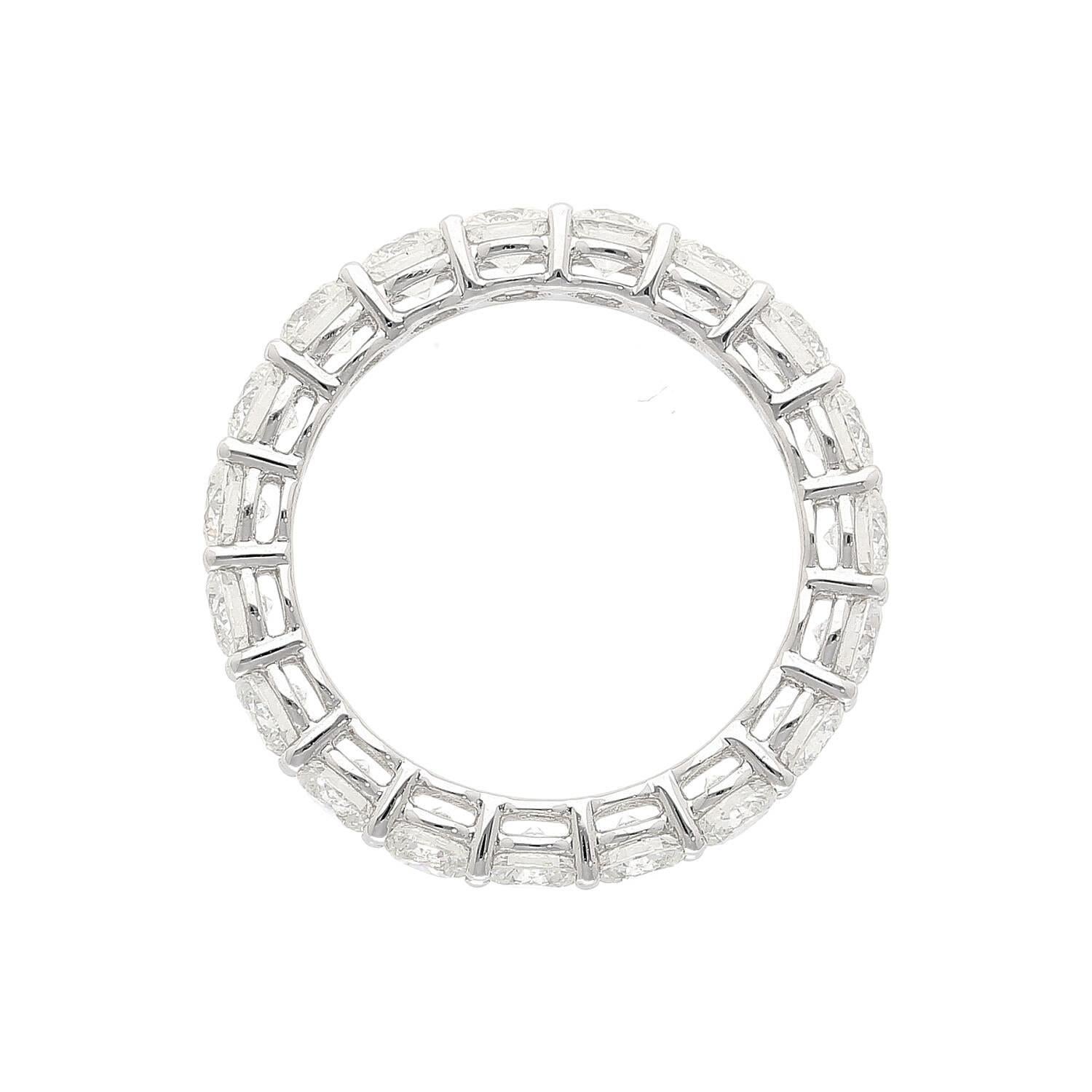 GIA Certified 5 Carat D/VS1 Diamond Wedding Eternity Band Ring in 18K White Gold For Sale 2