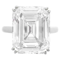 Anillo de diamantes de 5 quilates talla esmeralda VVS2 CLARITY certificado por GIA