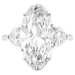 Verlobungsring mit drei Steinen, GIA-zertifizierter 5,10 Karat Diamant im Ovalschliff in Platin