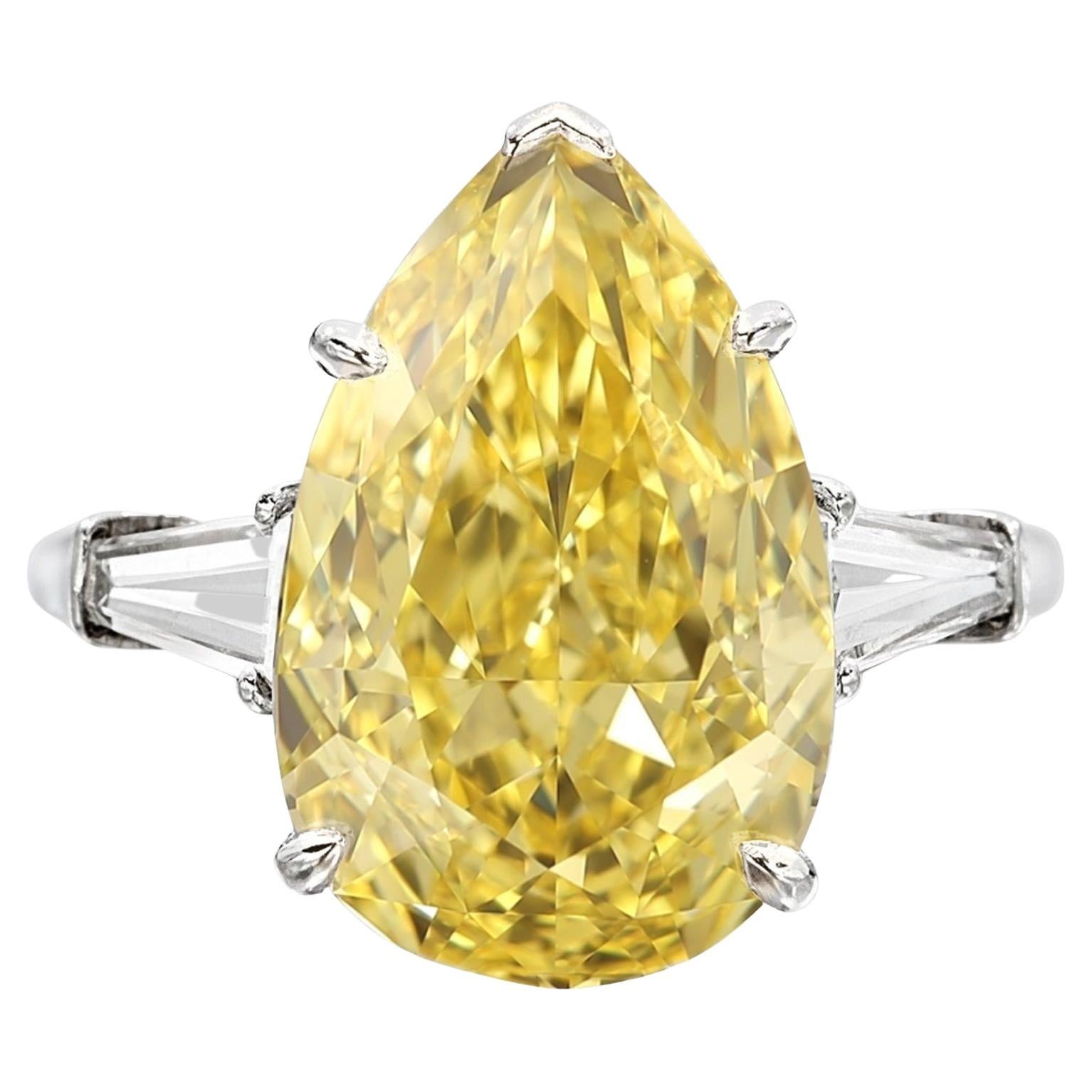 Contemporary GIA Certified 5 Carat Fancy Light Yellow Pear Diamond Platinum Engagement Ring For Sale