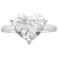 Anillo solitario de diamantes en forma de corazón de 5,00 quilates certificado por el GIA en oro blanco de 18 quilates