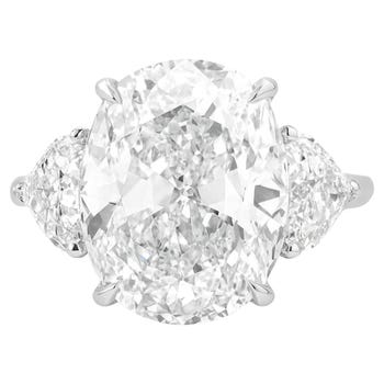 GIA Certified 5.01 Carat Oval Cut Diamond F Color VVS1 Clarity Ring