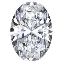 Diamant ovale de 5 carats certifié par le GIA 