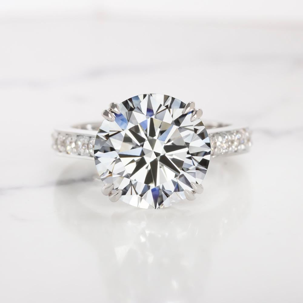 Round Cut GIA Certified 5 Carat Platinum Round Brilliant Cut Diamond Engagement Ring For Sale