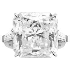 GIA Certified 5 Carat Radiant Cut Diamond Platinum Solitare Ring
