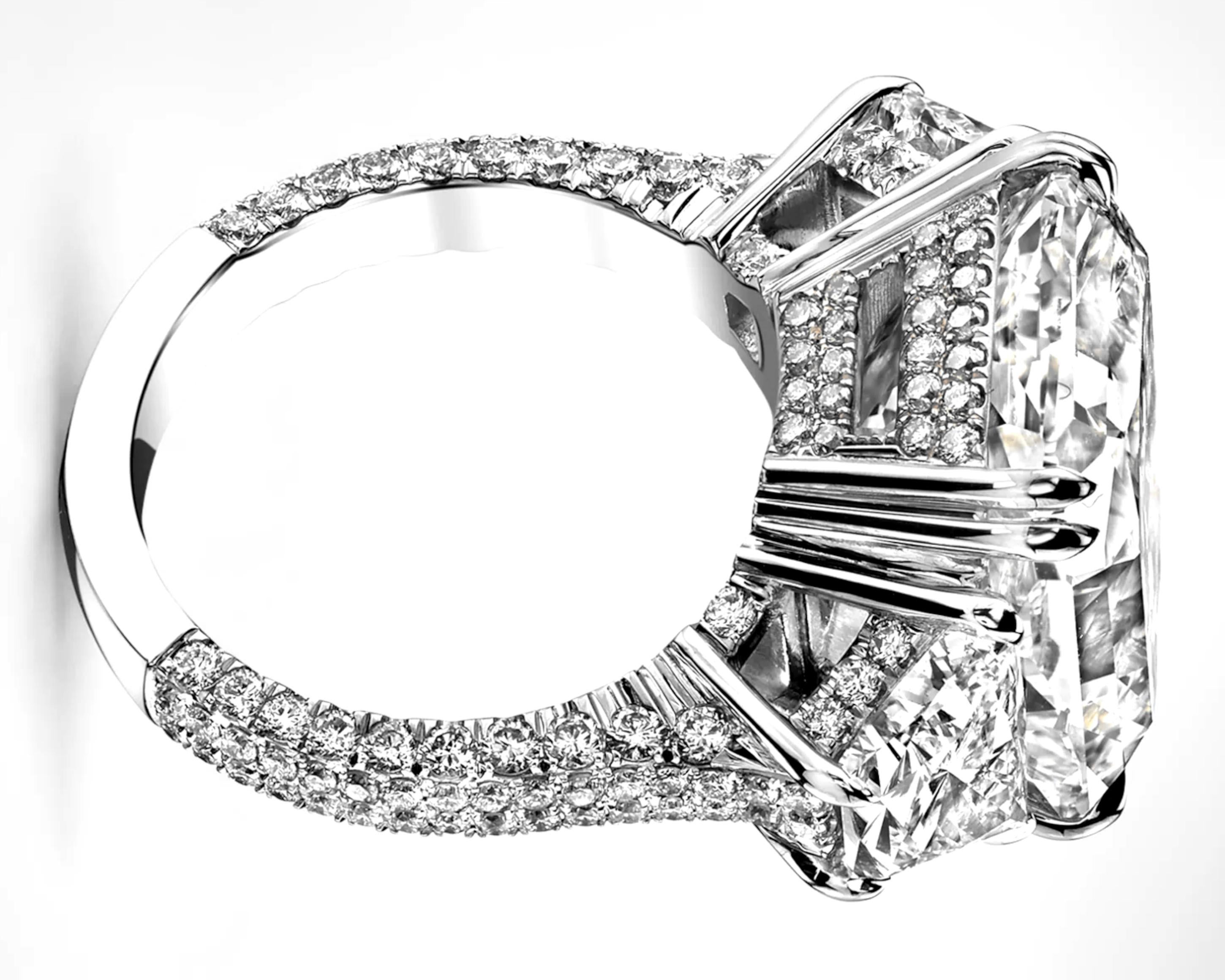 Modern GIA Certified 5 Carat Radiant Cut Diamond Ring For Sale